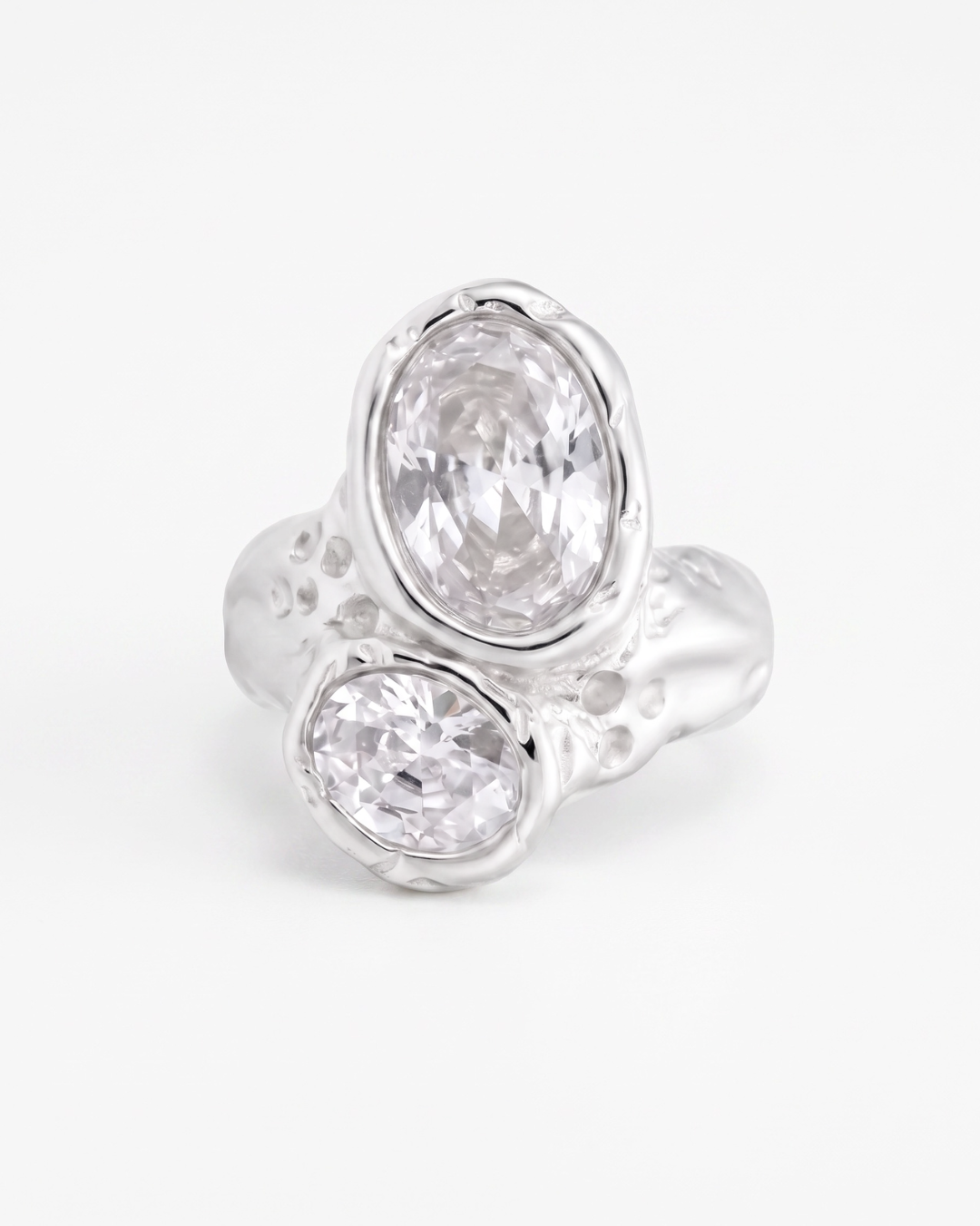 Aya ring
