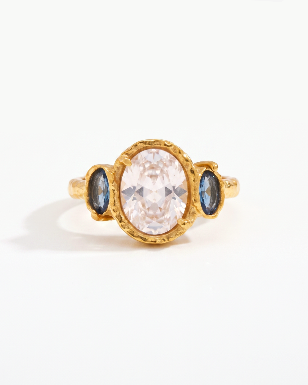 Lina ring