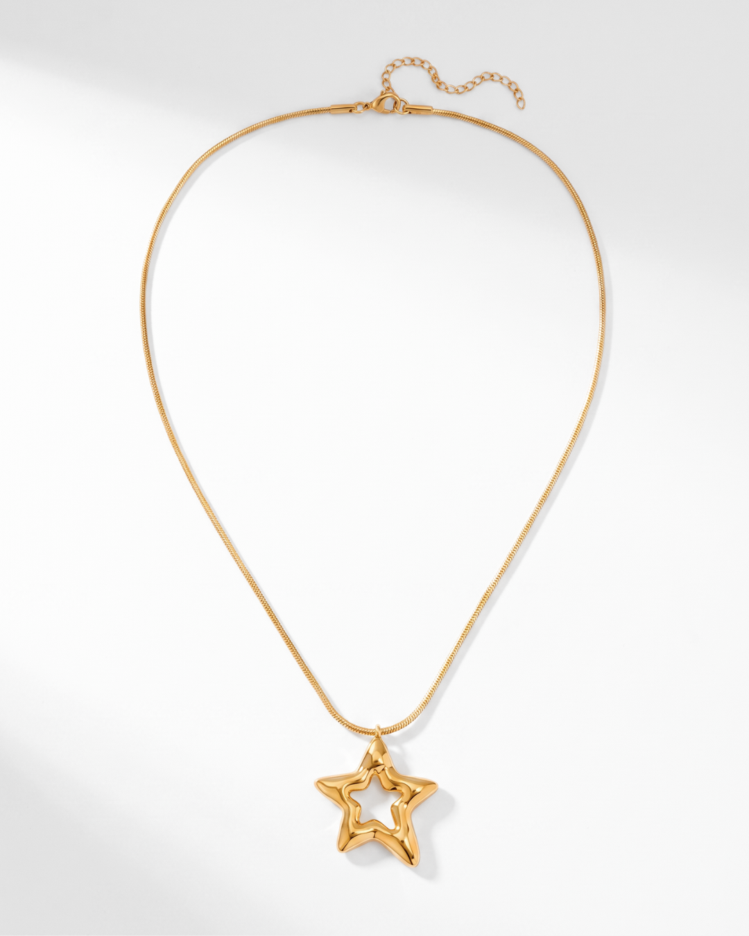 Bodega necklace