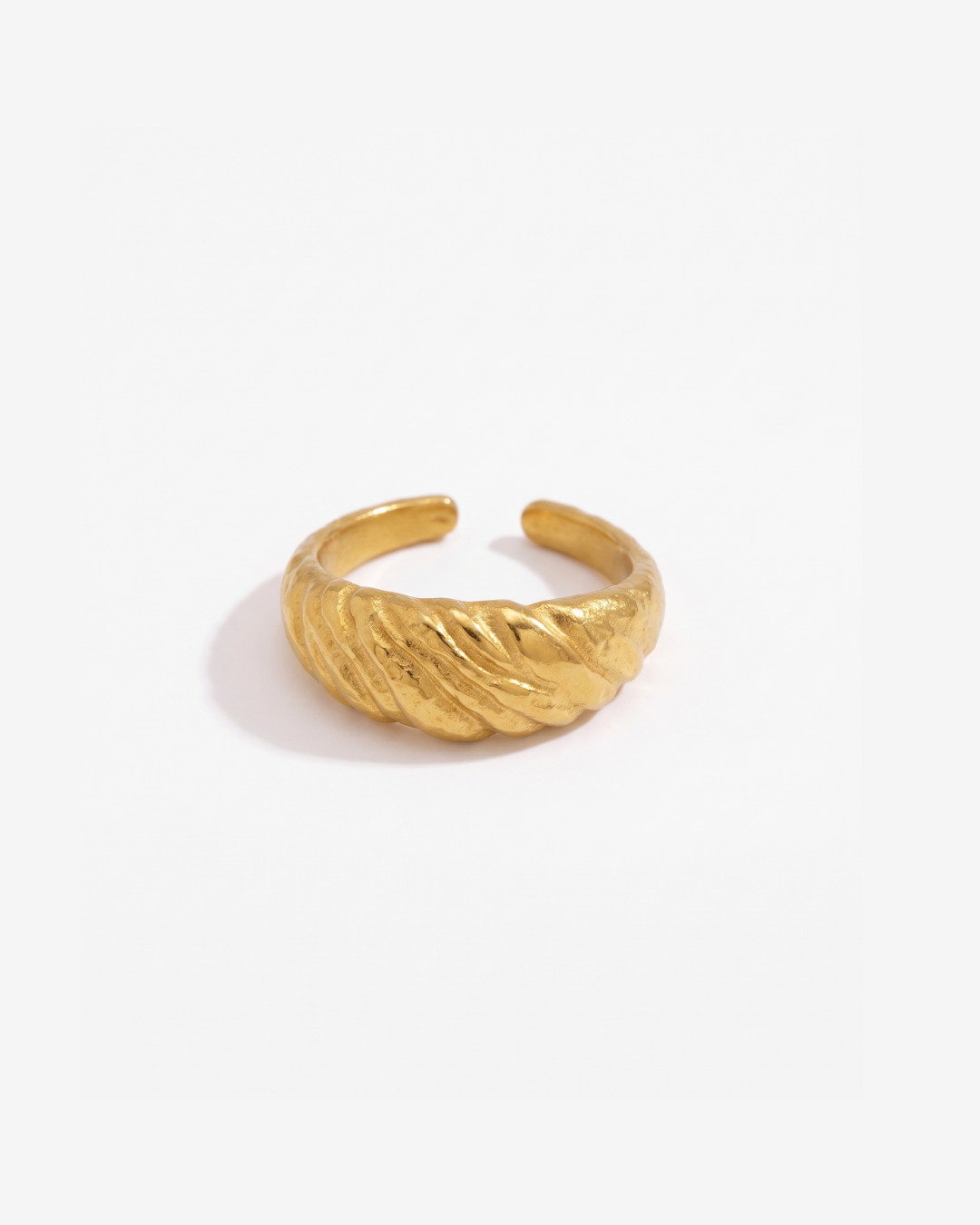 Lola ring