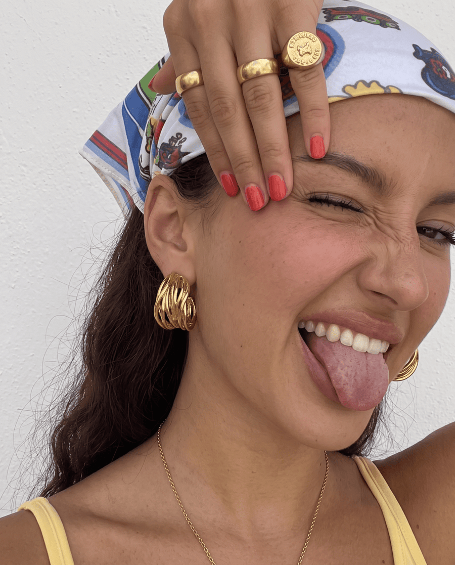 Amadora - C-hoop earrings - Stainless steel