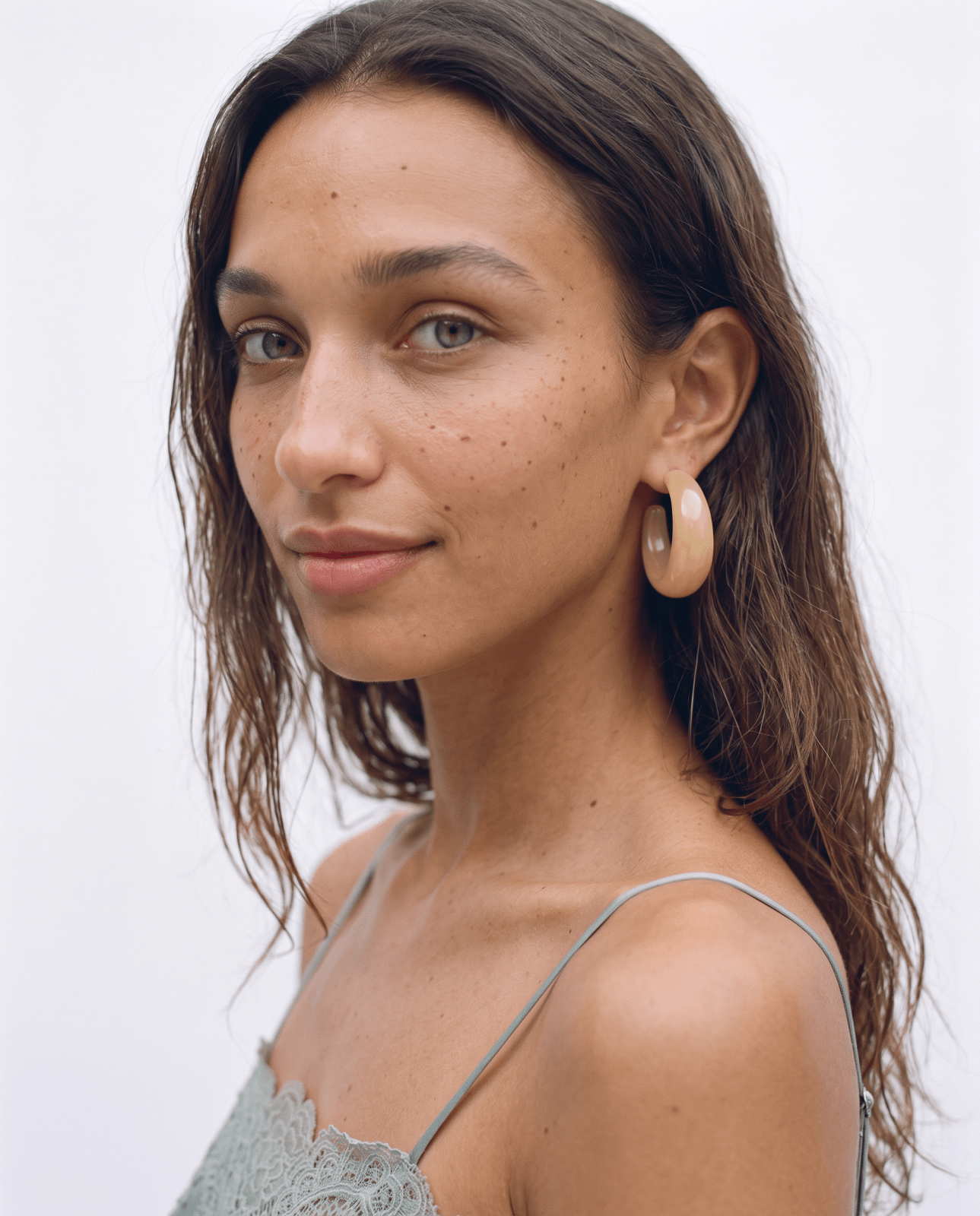 Amira - Resin hoop earrings - Stainless steel - Opulaire - WATERPROOF jewelry - 