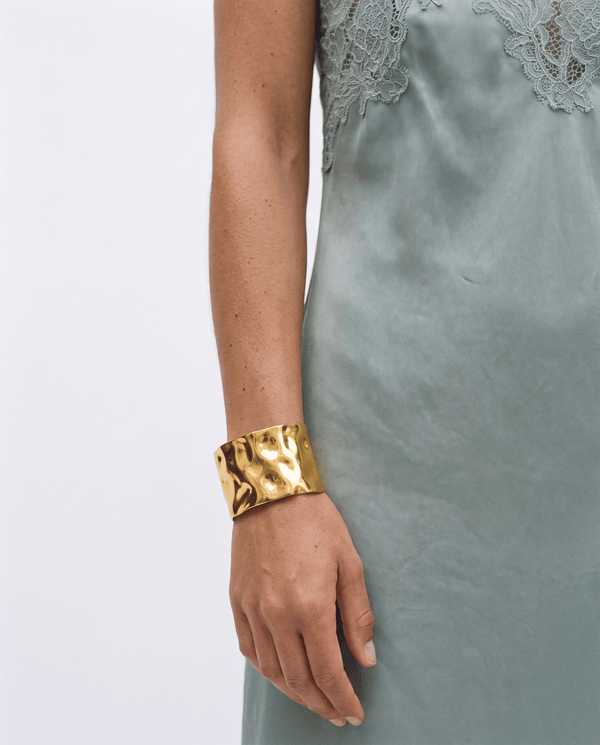 Amy - Cuff bracelet - Stainless steel - Opulaire - WATERPROOF jewelry - 