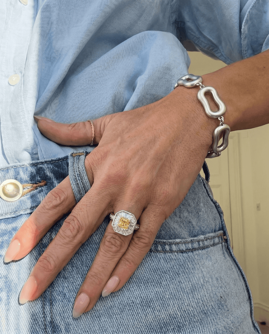 Vivienne - Stone signet ring - Stainless steel