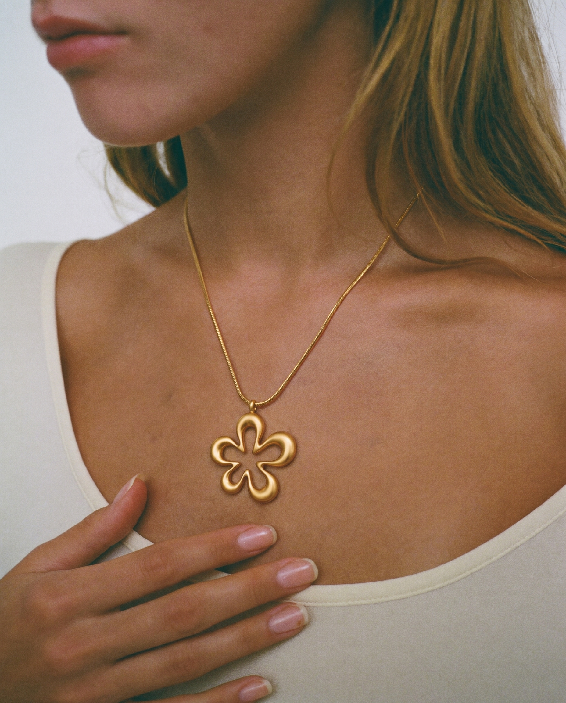 Ivy necklace