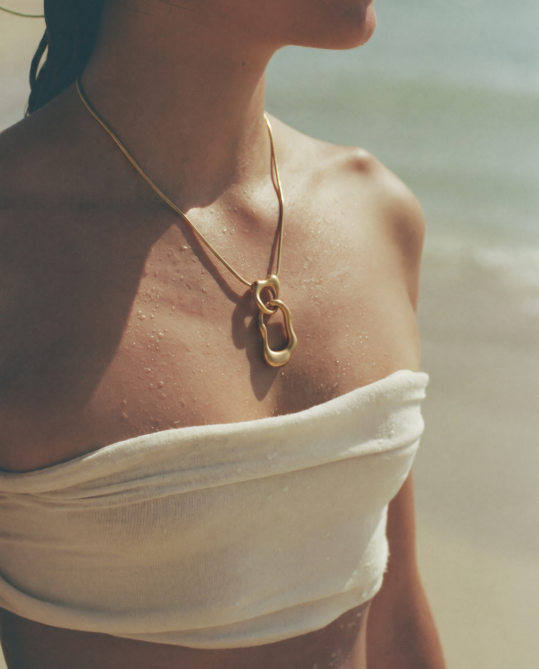 Mare necklace