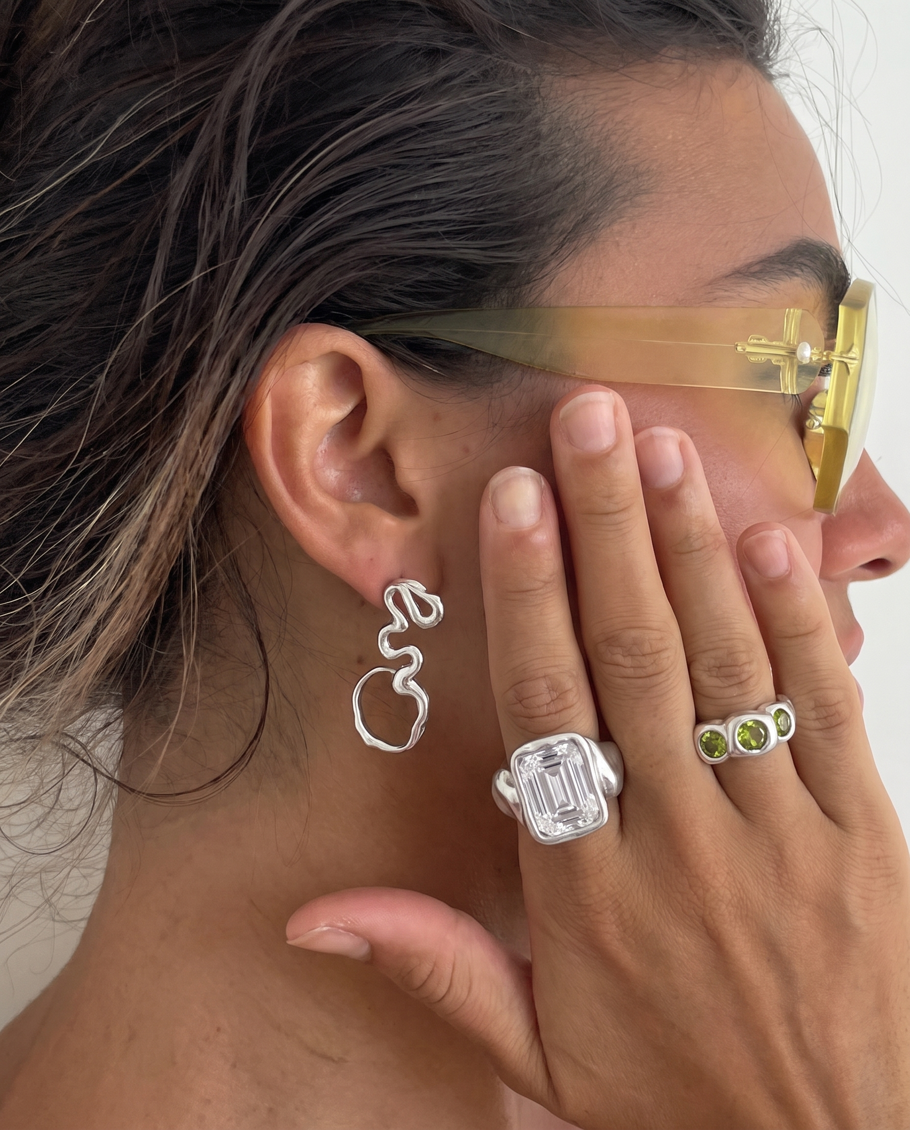 Nadia ring