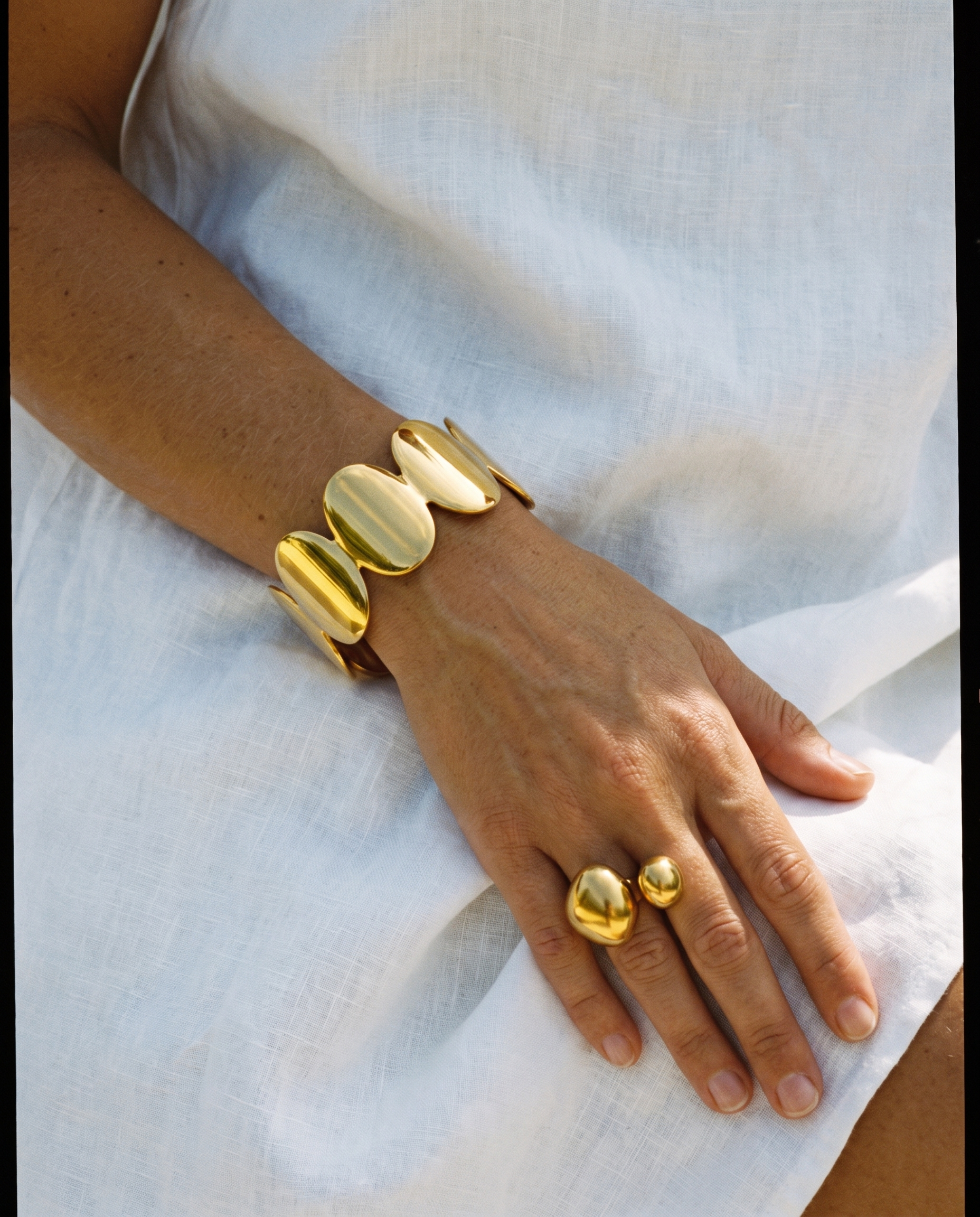 Dagmar bracelet
