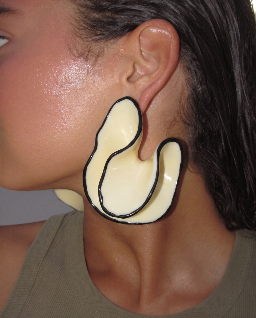 Beau earrings