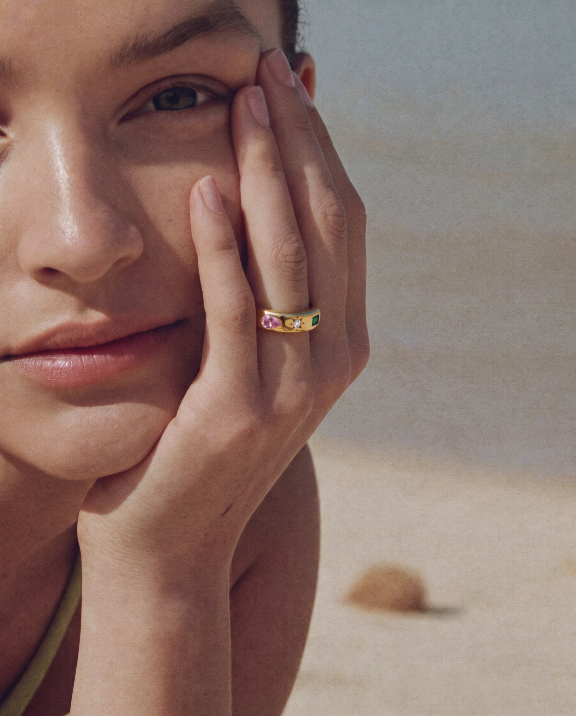 Nubia ring