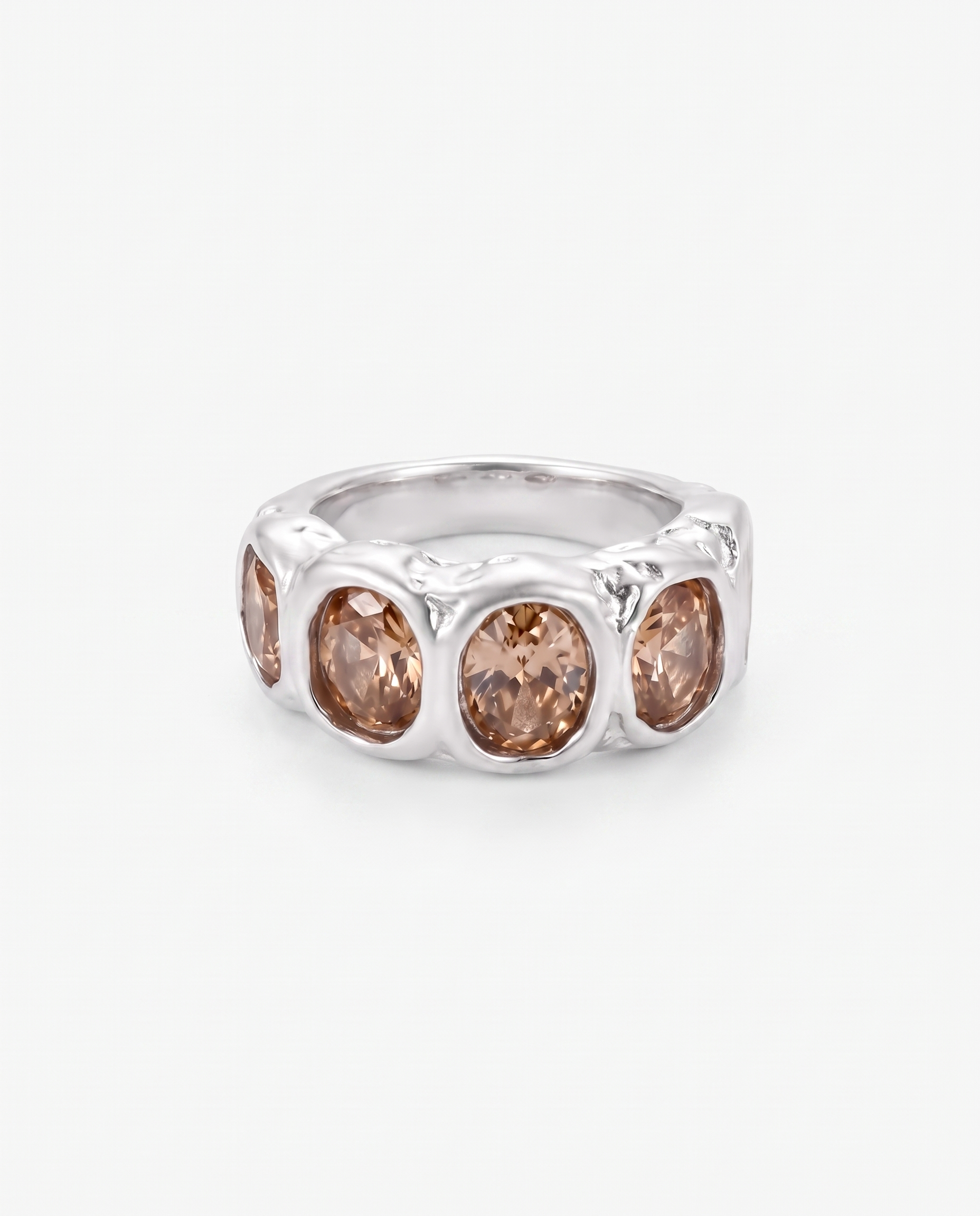 Valeria ring