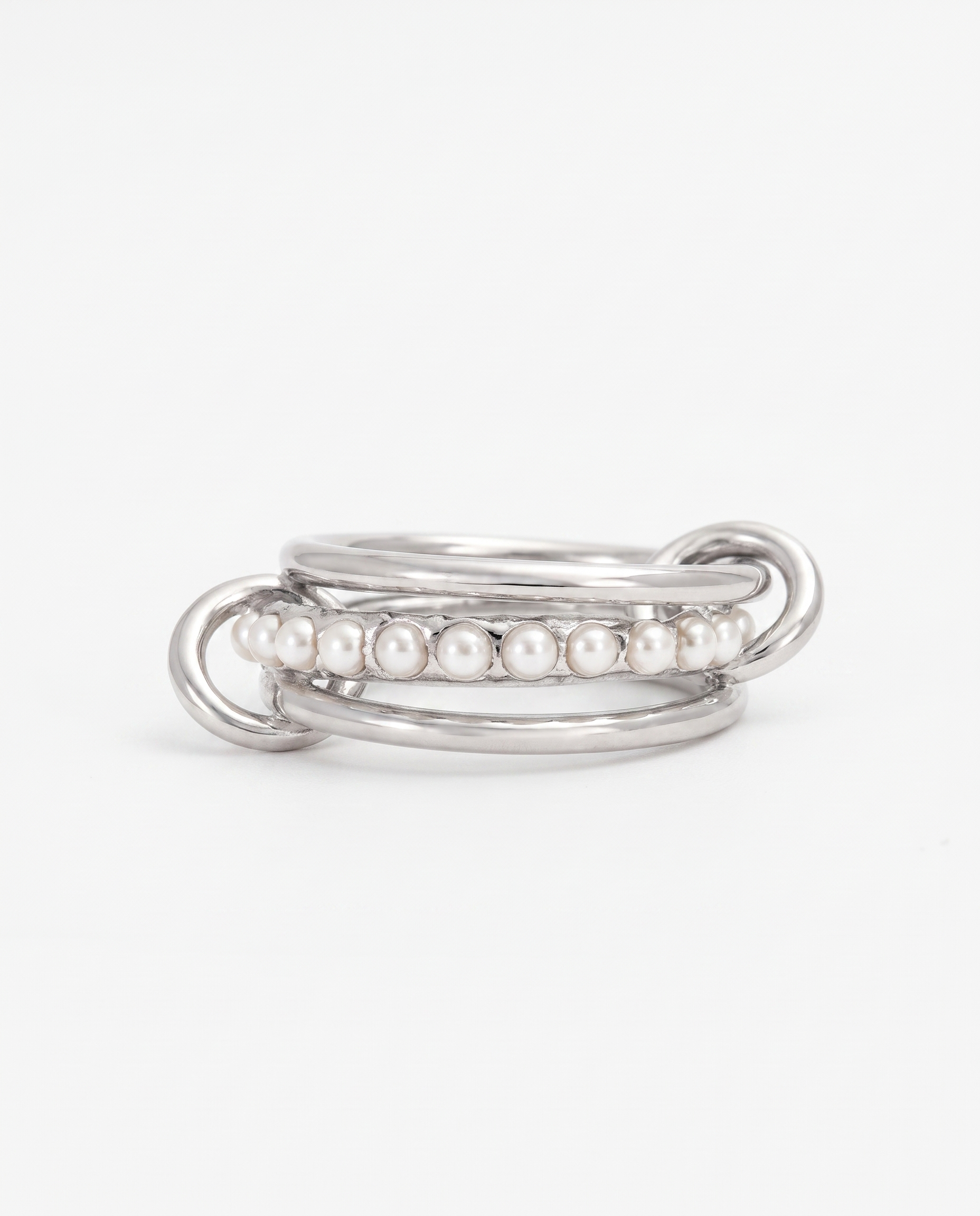 Emilia ring