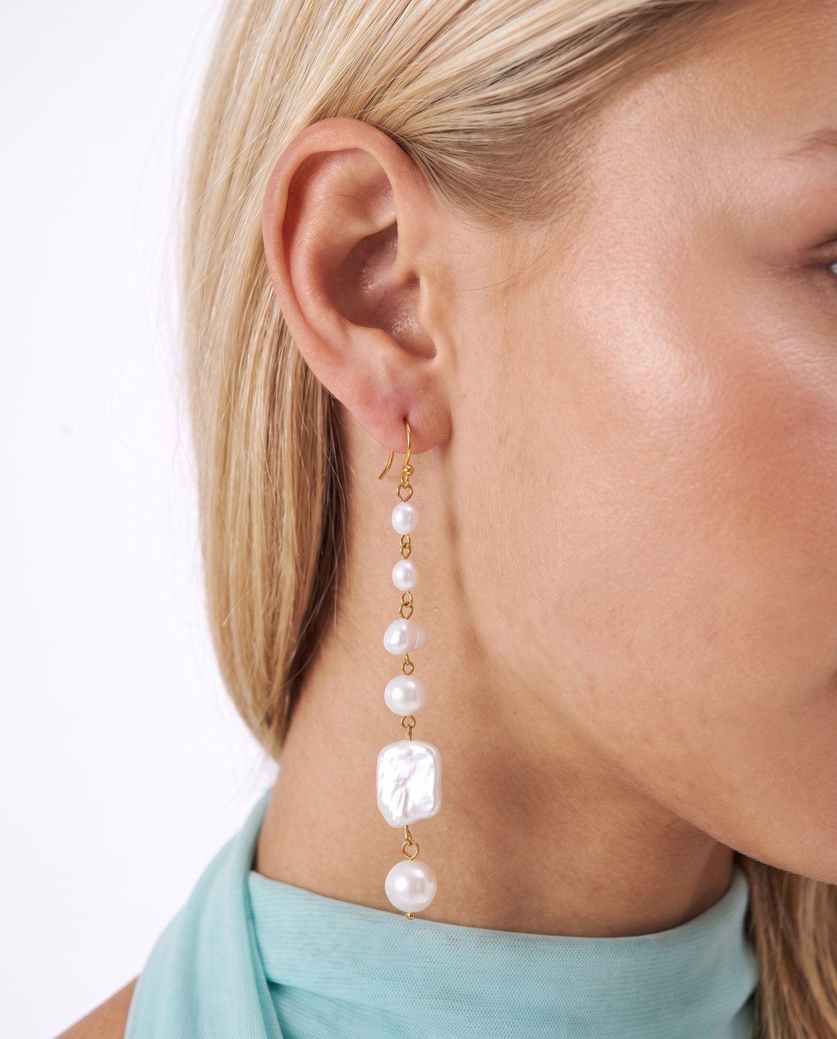 Dalia earrings