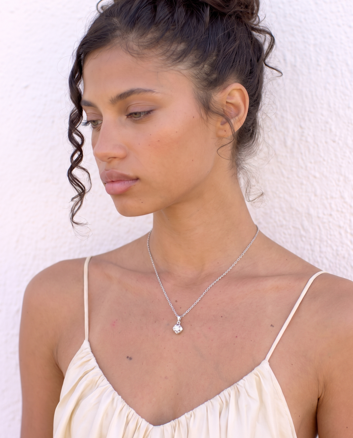 Kiana necklace