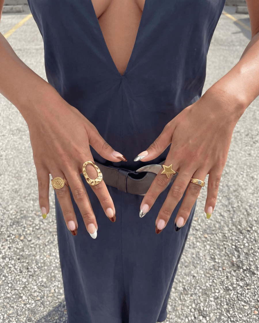 Nora ring